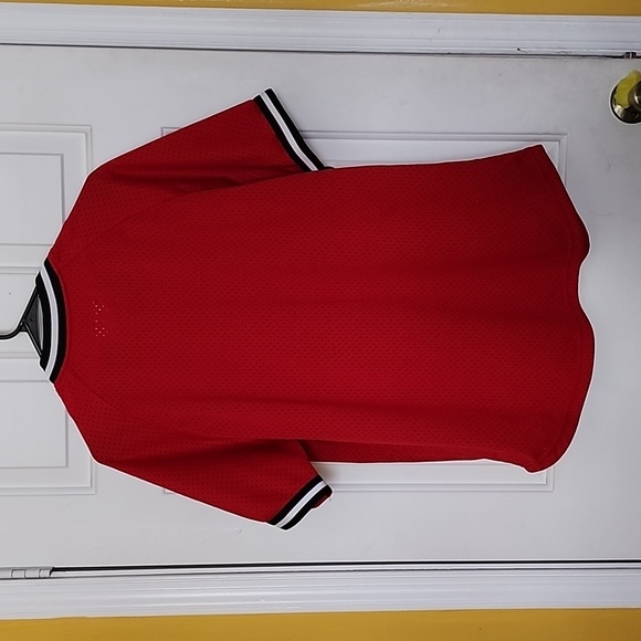 Mitchell & Ness Chicago Bulls Red Retro Jersey - Picture 5 of 8